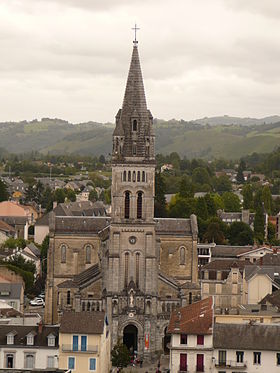 Imagine ilustrativă a articolului Biserica parohială a Sfintei Inimi din Lourdes