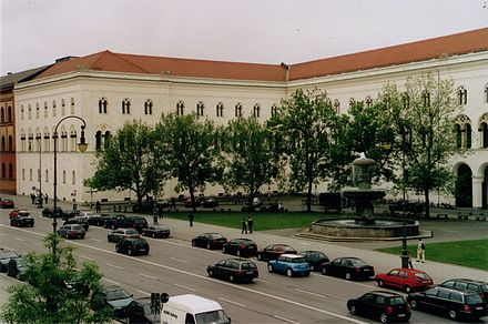 Main building of the Ludwig Maximilian University Ludwig-Maximilians-Universitat Munchen.jpg