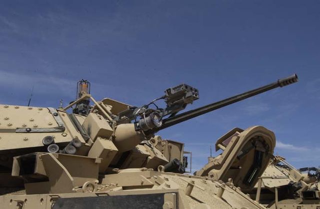 US M242 Bushmaster 25 mm autocannon mounted on an M2 Bradley armoured fighting vehicle