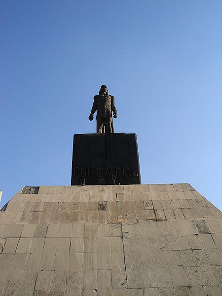 File:MONUMENTO A CUITLAHUAC.jpg