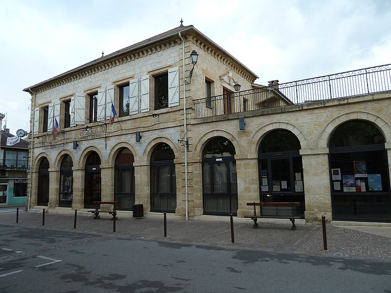File:Mairie de Prayssac.JPG