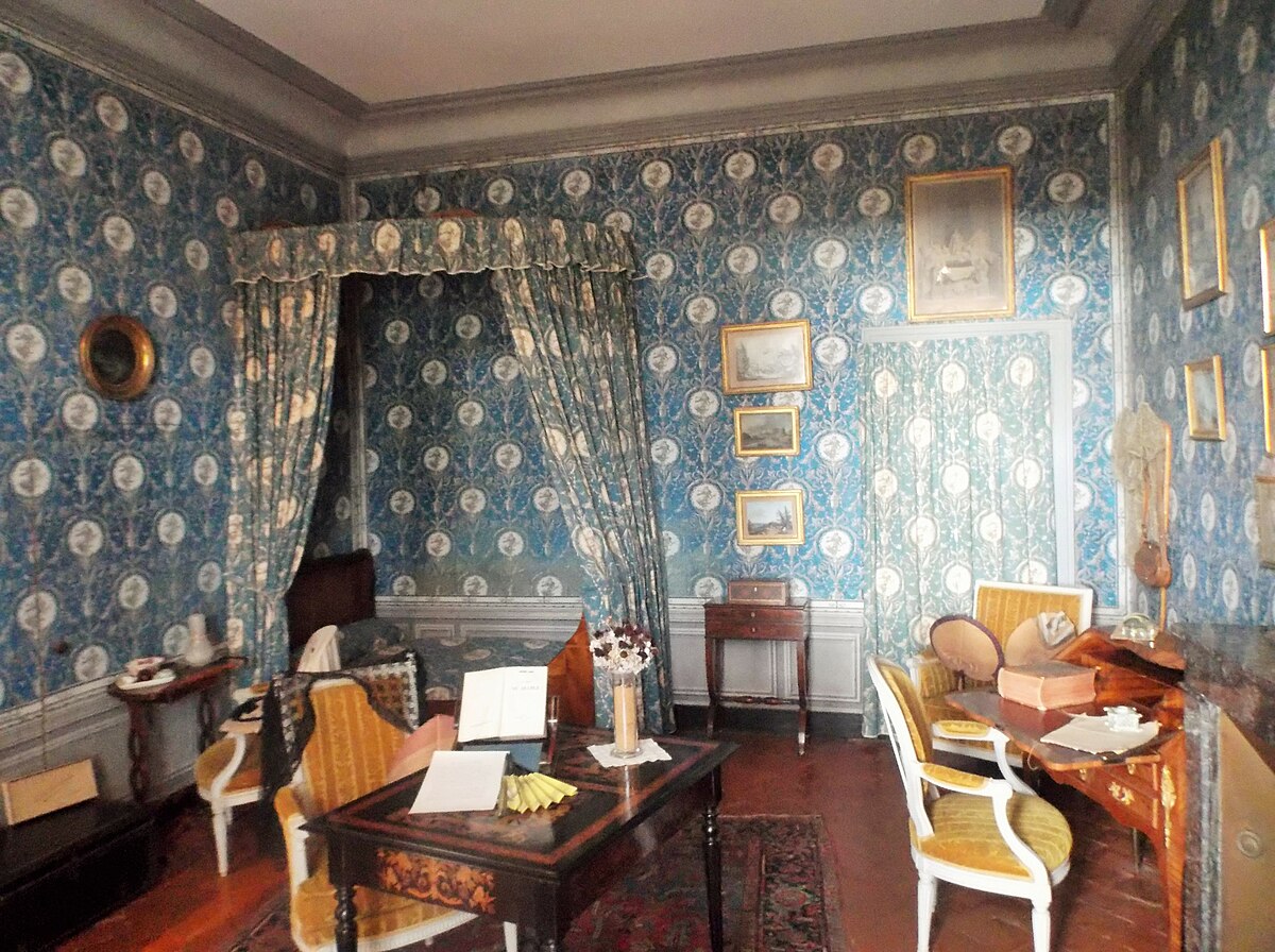 Maison de George Sand, chambre bleue.jpg