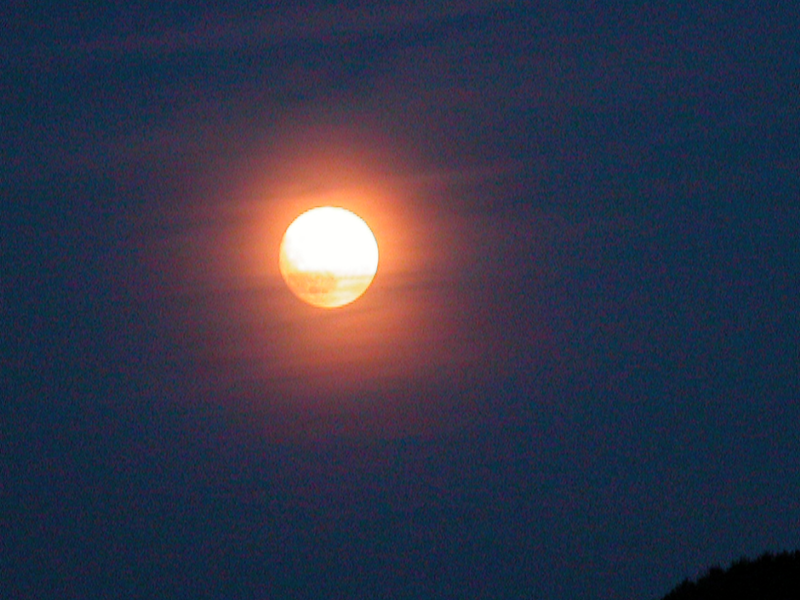 File:Dysnomia-moon-transparent.png - Wikimedia Commons