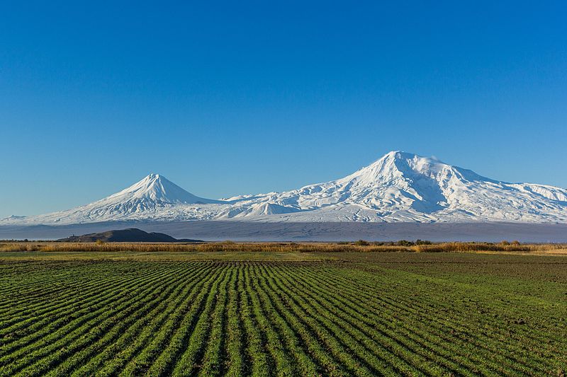 File:Mount Ararat from Artashat (28mm).jpg