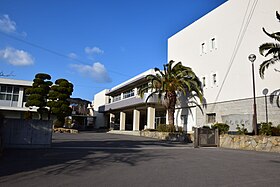 高松市立牟礼中学校