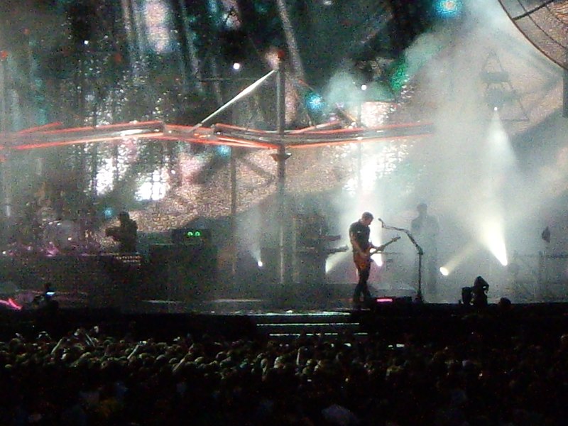 File:Muse at Wembley (559381916).jpg