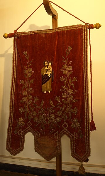 File:Museum of Christian Art, Old Goa, Goa, India09 (Processional banner, back).jpg