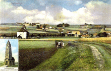Vesnice zachycená z polní cesty.