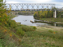 Narva river bridge.jpg