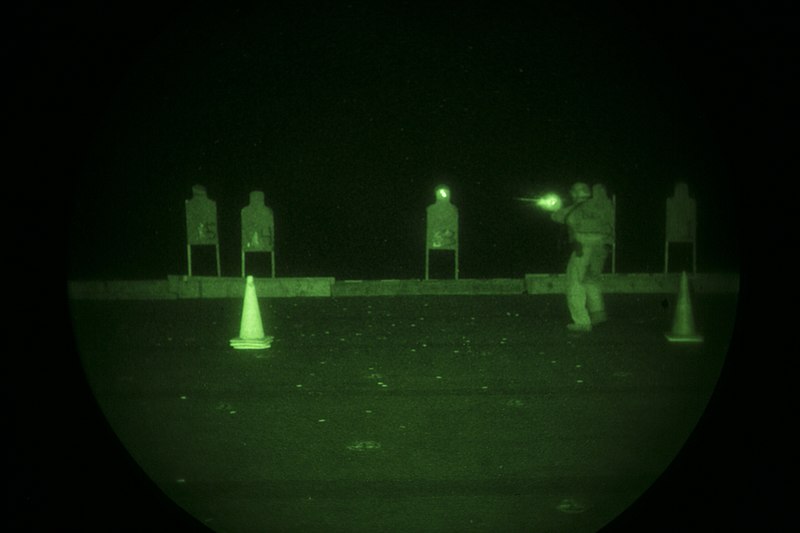 File:Night Drills, U.S. Marines shoot through chaos in the dark 151031-M-SV584-426.jpg