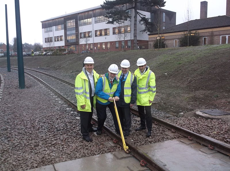 File:Nottingham-express-transit-tram-golden-spike-ceremony-chilwell-20141127.jpg