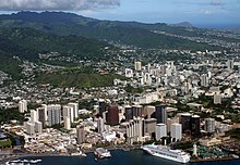 Punchbowl Crater (Center left) Oahu from the air 2004.jpg