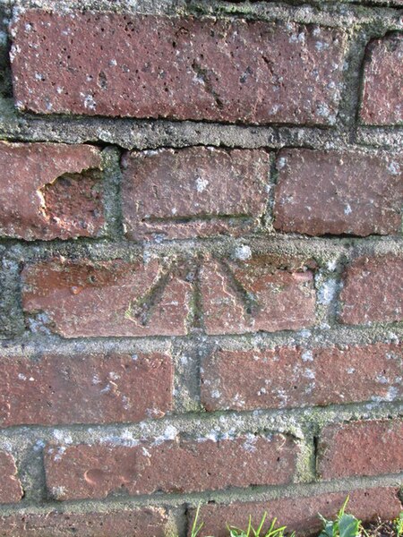 File:Ordnance Survey Cut Mark - geograph.org.uk - 4322297.jpg