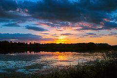 Päikeseloojang Porkuni järvel.jpg