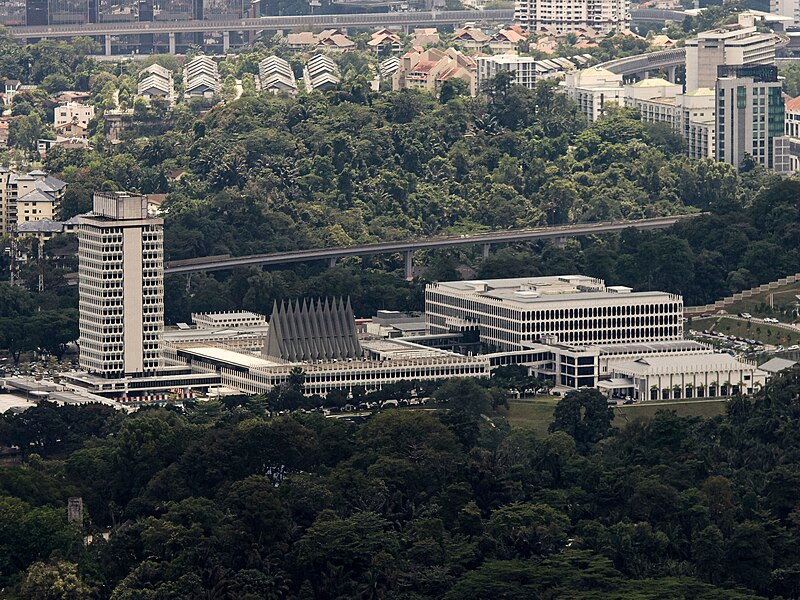 File:Parliament House of Malaysia (cropped 4to3 landscape).jpg