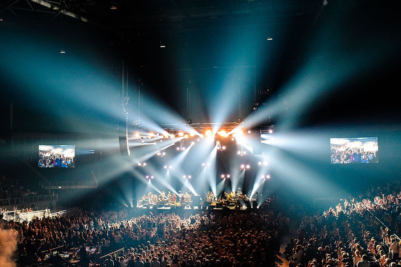 File:Paul Simon & Sting at the O2 Arena.jpg