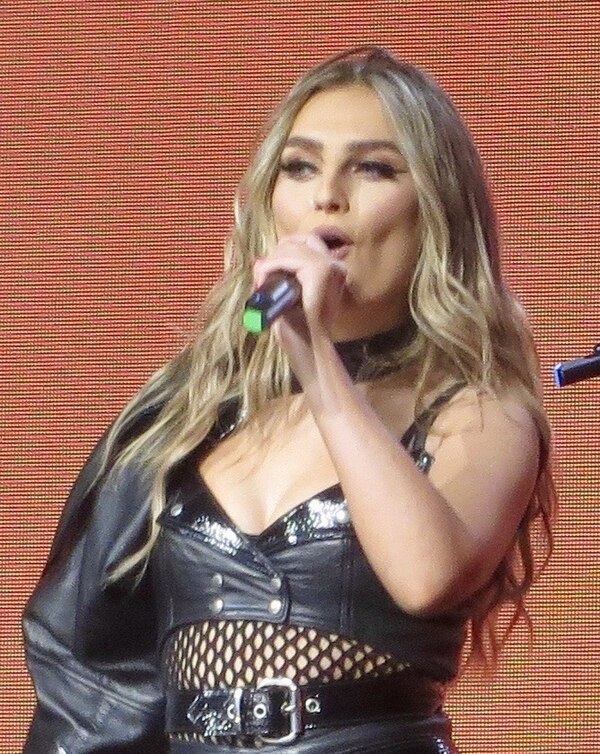 Edwards performing as part of Little Mix in 2017