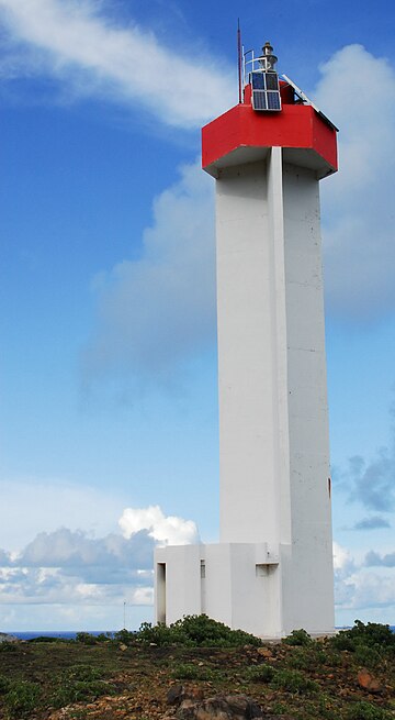 Fichier:Phare_de_la_Pointe-Doublé.jpg