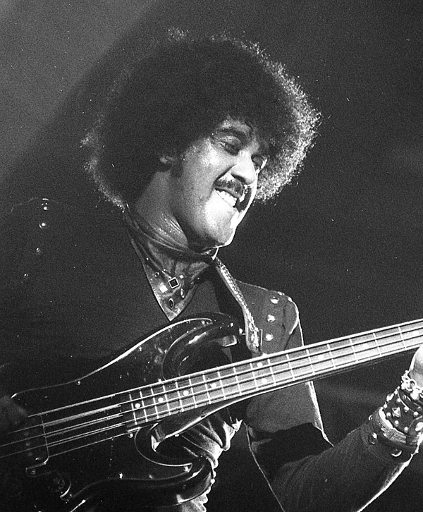 Lynott playing at the Reading Rock Festival, 1983