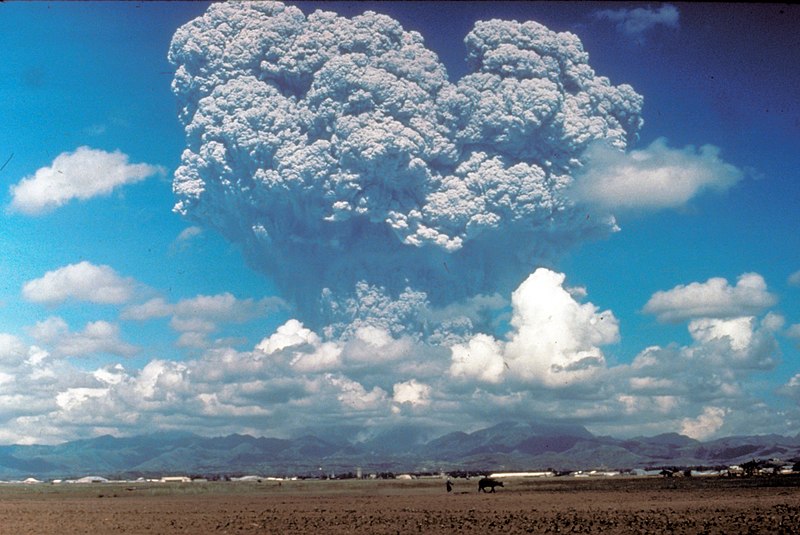 File:Pinatubo 1991-06-12 (USGS).jpg