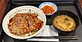 松屋の味噌漬けトンテキ丼 キムチ