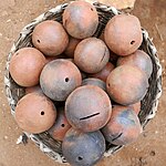Tirelires en terre cuite du Bénin.