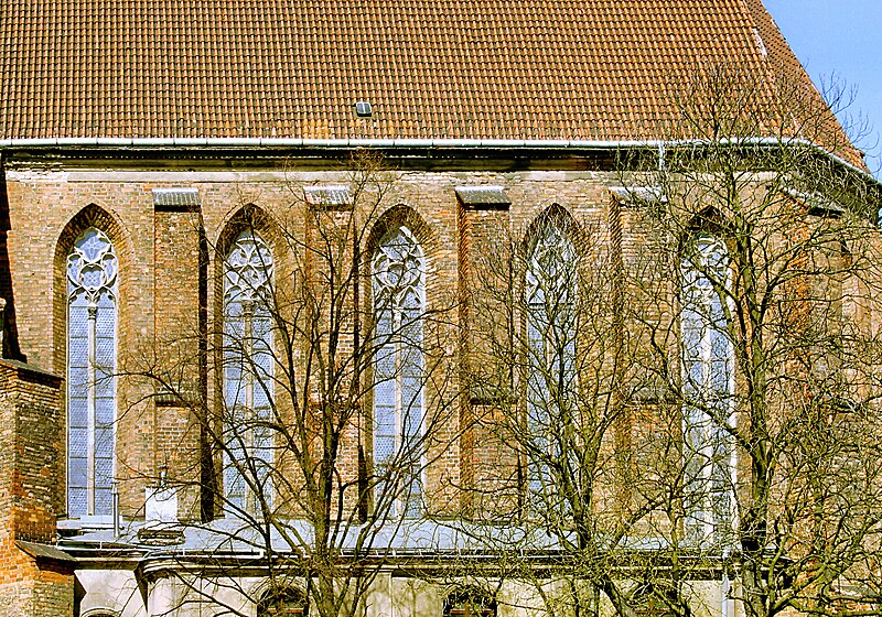 File:Poznan Corpus Christi Church 423-15.jpg