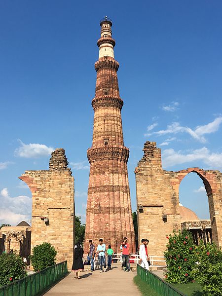 File:Qutab Minar,Mehrauli,Delhi.jpg