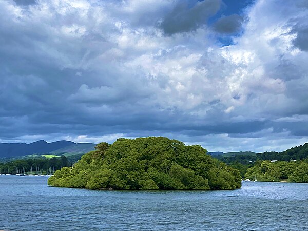 Ramp Holme is one of several islands on Windermere