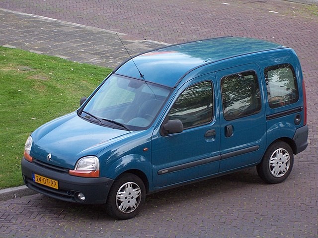 2024 - [Renault] 4 - Page 3 640px-Renault_Kangoo_Fiji