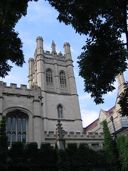 The southwestern part of Hyde Park serves as the campus of the University of Chicago