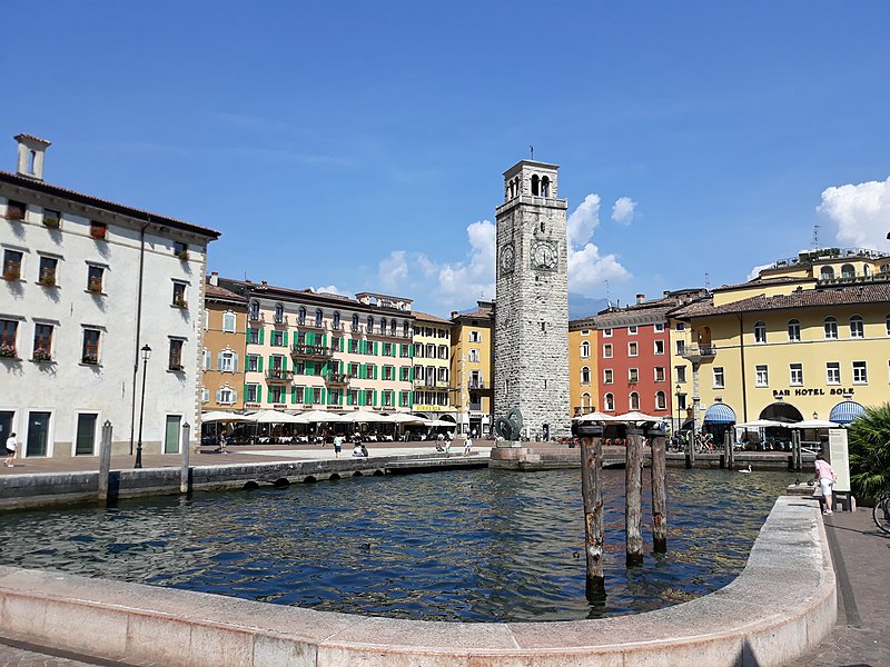 File:Riva del Garda - 7.jpg