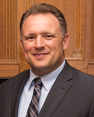 <span class="mw-page-title-main">Rob Moore (politician)</span> Canadian politician