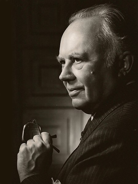 File:Russell Kirk.jpg