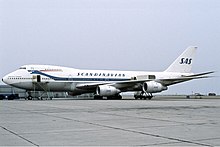 Un Boeing 747-200 all'Aeroporto di Copenaghen-Kastrup nel 1982.