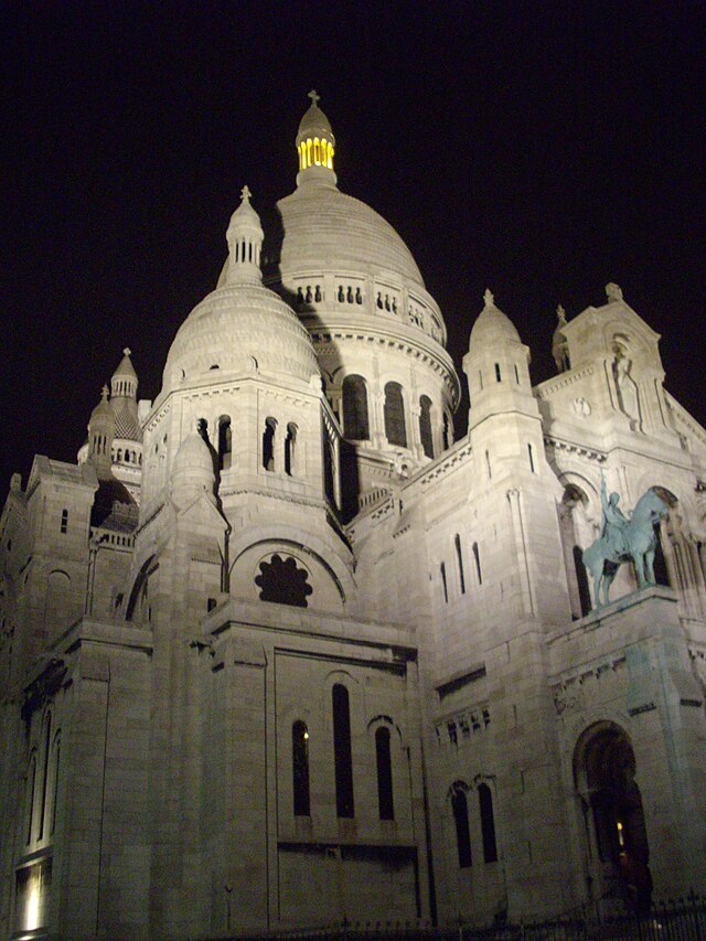 Sacre coeur Paris одежда