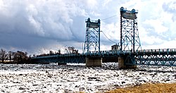 Selkirk Bridge, Manitoba (470035) (9444327237).jpg