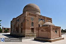 Fayl:Sheikh_Kalkhoran_Mausoleum_2019-06-28_15.jpg