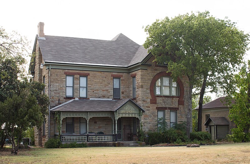 File:Solon House Waxahachie.jpg