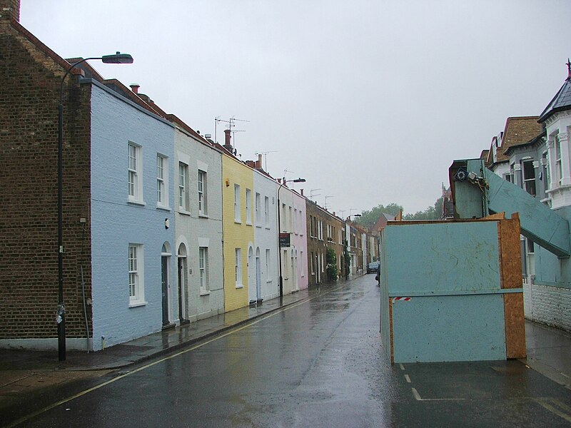 File:St. Dionis Road, Fulham - geograph.org.uk - 4585596.jpg