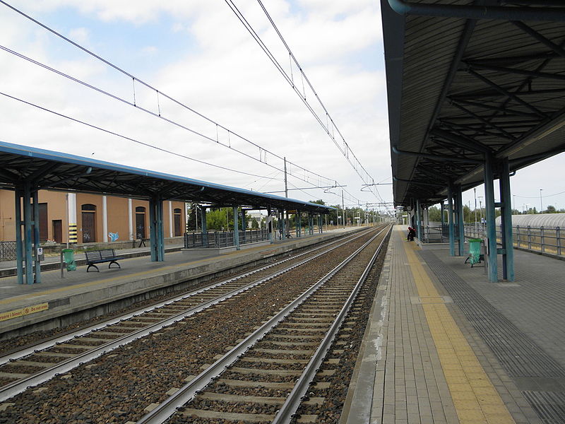 File:Stazione di San Giovanni in Persiceto 08.JPG