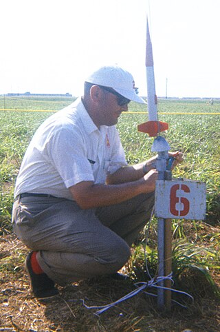 <span class="mw-page-title-main">G. Harry Stine</span> American writer and engineer