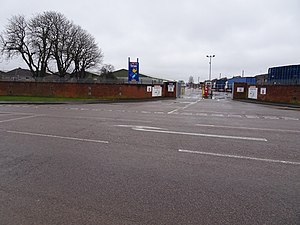 Stratton railway station (site), Swindon (geograph 5722930).jpg