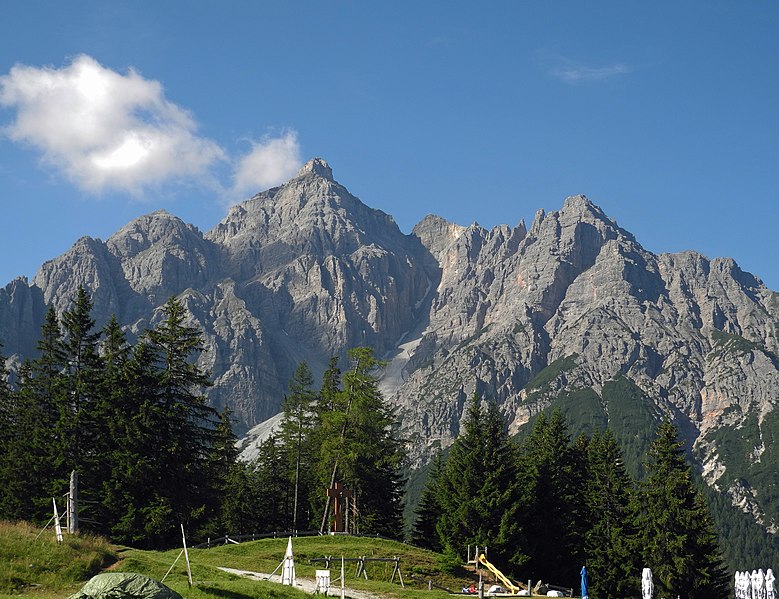 File:Stubai-Mieders-Koppeneck-2.jpg