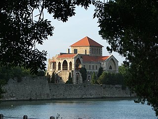 Tata Castle