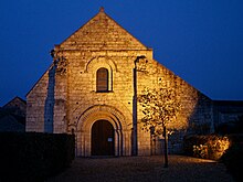 Ang Romanesque Church of Saint Nicholas, sa Tavaval