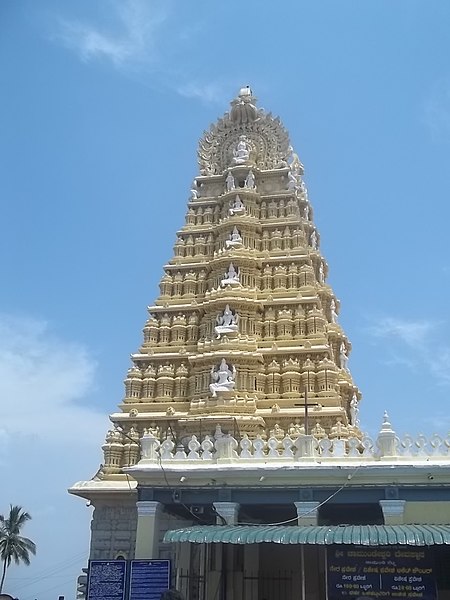 File:Temple in mysore.JPG