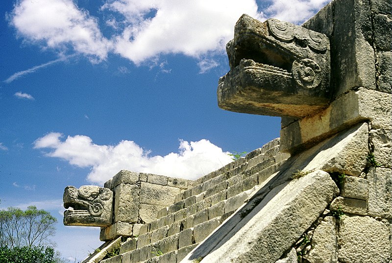 File:Templo de los guerreros.jpg