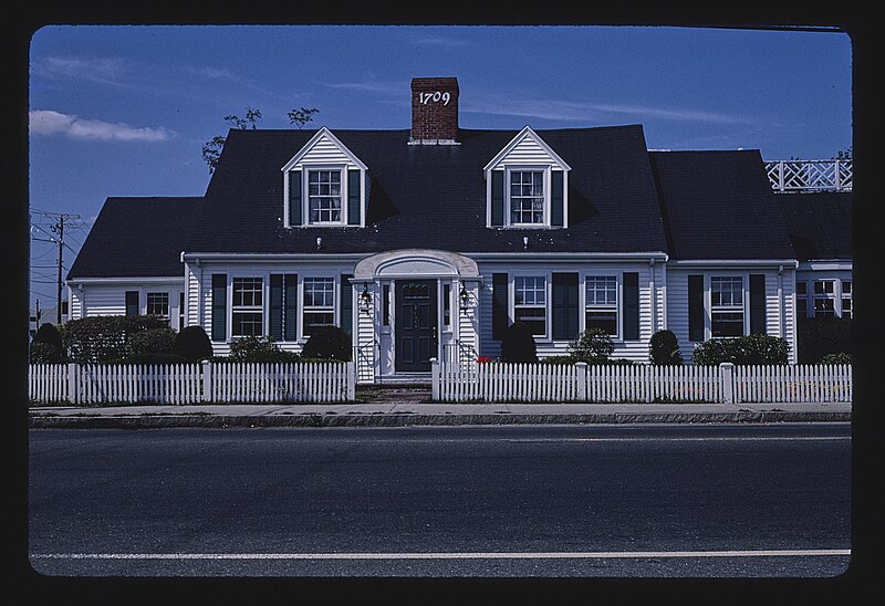 File:Toll House Inn Restaurant.jpg