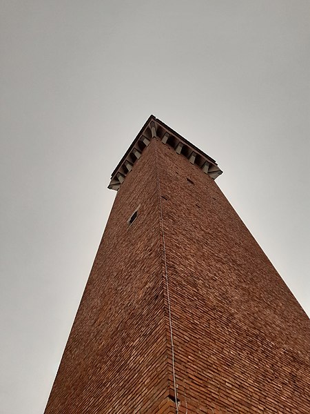 File:Torre della cittadella di Pisa - 2022.jpg